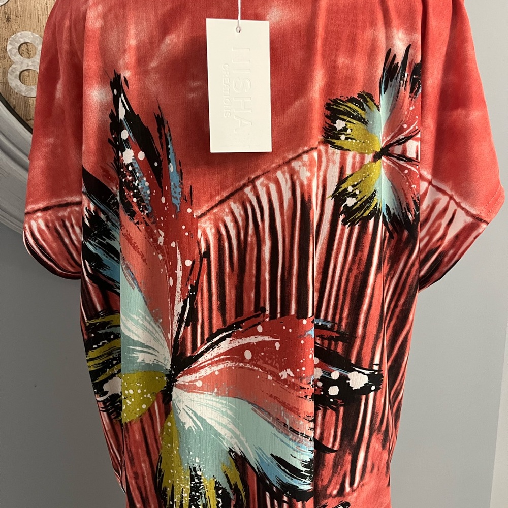 🔥260–NWT  Coral and Black Floral Women's Blouse
